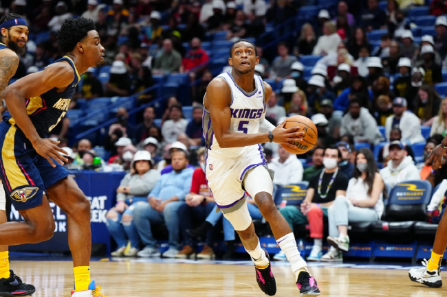 彩纷呈的比 彩纷呈的比