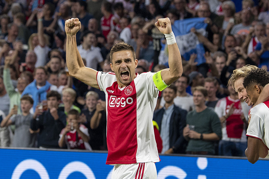 赛场上展现 赛场上展现