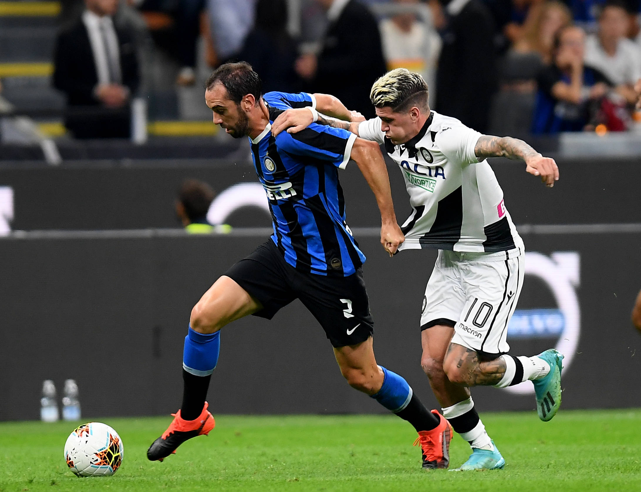 二次触球 二次触球