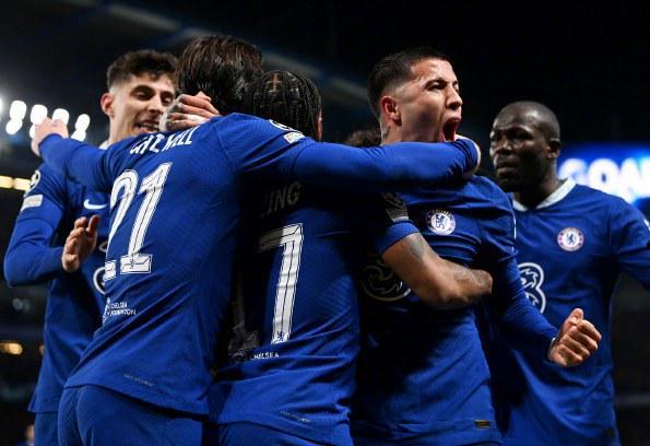 本文围绕 本文围绕