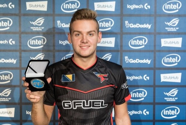 继续提供外 继续提供外